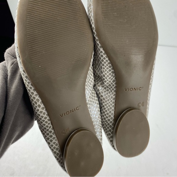 Vionic Womens 7 Alexa Ballet Flat Tan Lizard Leather Slip Ons - Picture 5 of 6